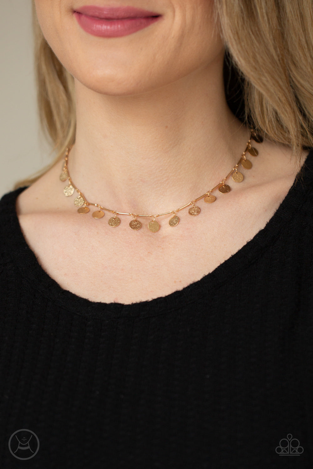 Musically Minimalist Gold Choker