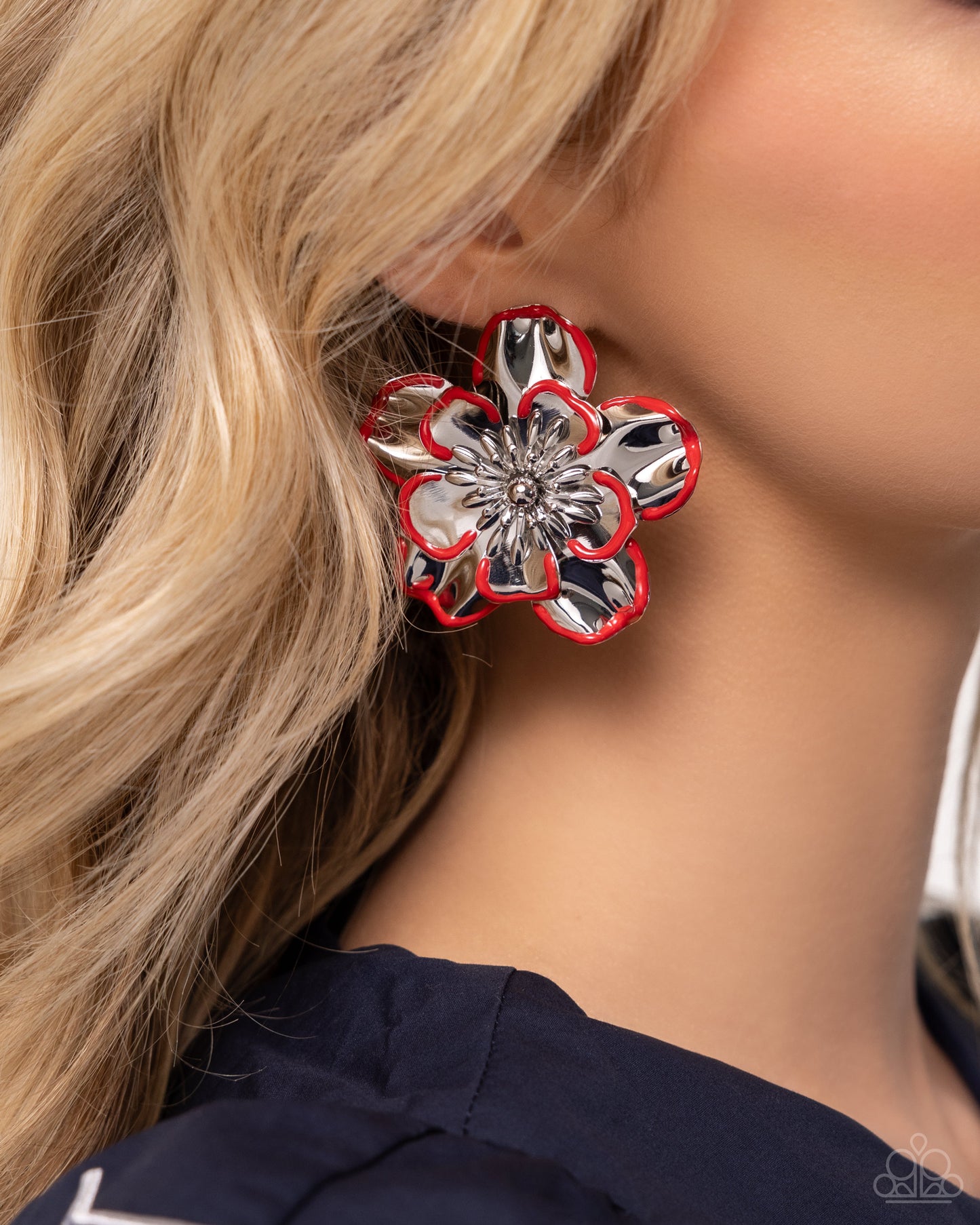 Merry Model Red Floral Earrings