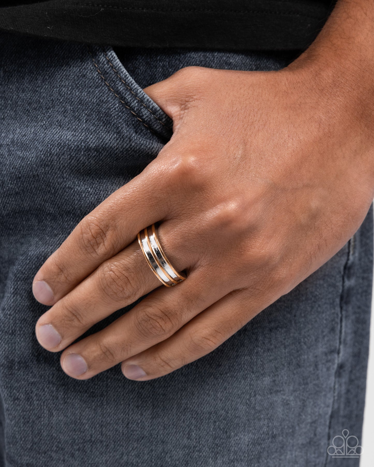 Bustling Basic Silver Urban Unisex Ring